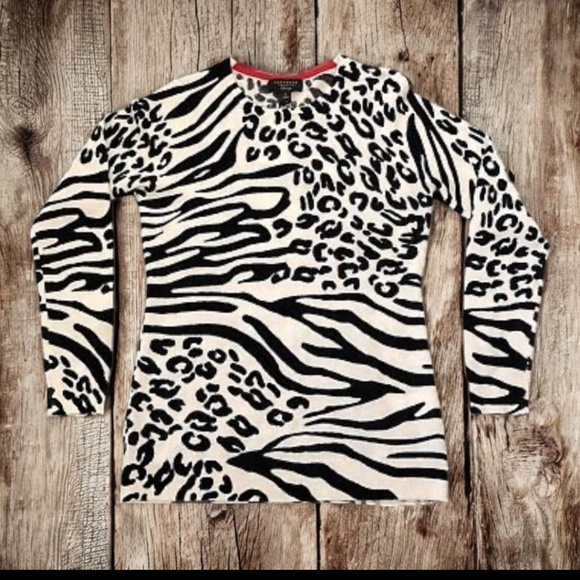 Charter Club - 100% Cashmere Sweater Animal Print - Size: Small but fits like XS - Picture 4 of 4